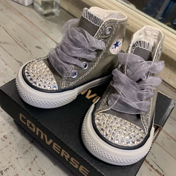Converse 2C with Swarovski Crystals - Picture 1 of 2